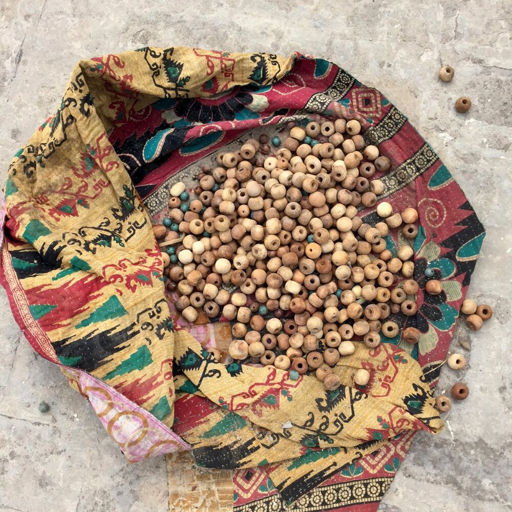 Fair Trade NWT Boho Cluster Bead Necklace Handmade Upcycle Kantha Fabric Recycle - Picture 5 of 16
